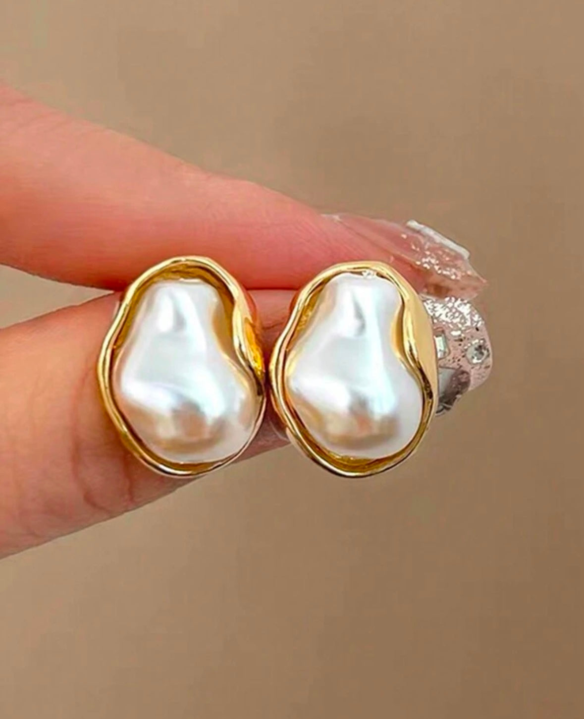 Aretes Gea